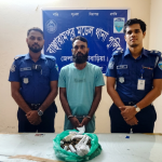 ব্রাহ্মণবাড়িয়ার বাঞ্ছারামপুর মডেল থানার অভিযানে ৫০০ গ্রাম গাঁজা উদ্ধার, মাদক কারবারি গ্রেপ্তার