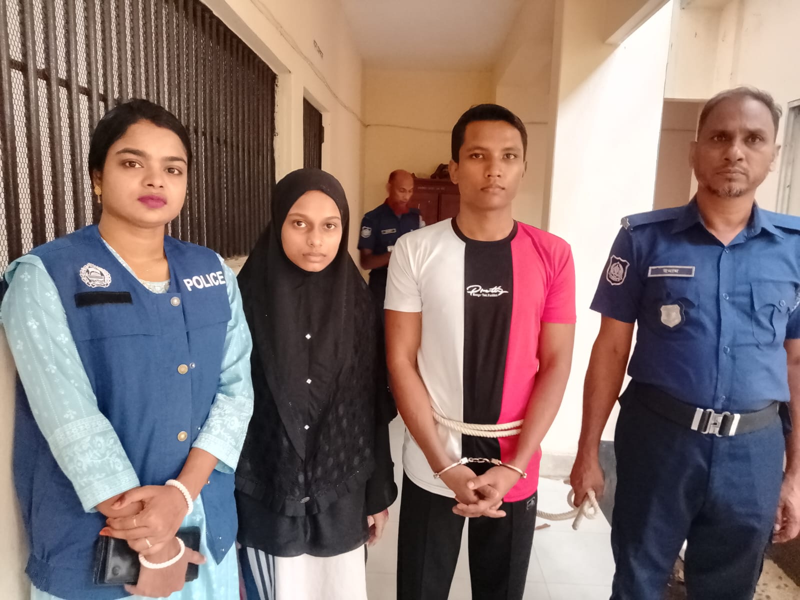 বাঞ্ছারামপুর হত্যা মামলার দুই আসামি গ্রেপ্তার, স্বর্ণালঙ্কার উদ্ধার
