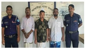আখাউড়ায় আওয়ামী লীগের অঙ্গ-সংগঠনের তিন নেতা গ্রেপ্তার
